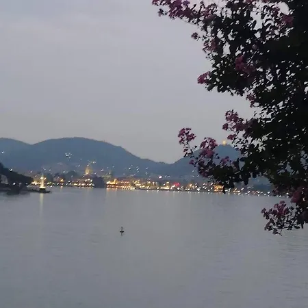 펜션 Lakeviewcabin - Studio With Lake View